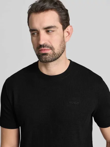 T-shirt z wyhaftowanym logo model ‘Austin’ Hugo czarna