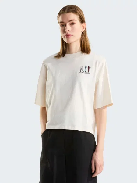 Футболка The North Face W SKI EMBRO BOXY SHORT SLEEVE білий
