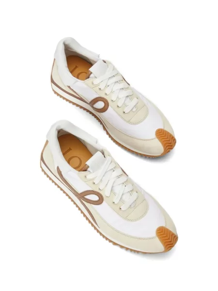 Sneakerși Loewe cu autograf alb