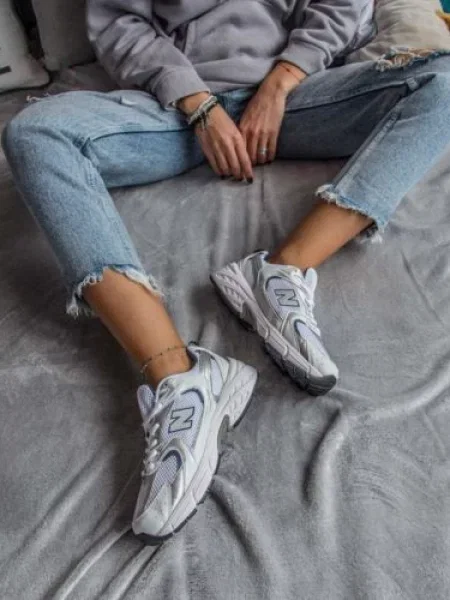 Кроссовки New Balance белые