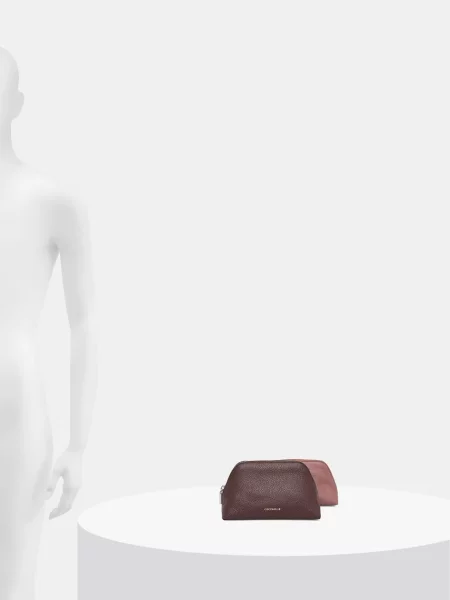 Кожаная косметичка Coccinelle