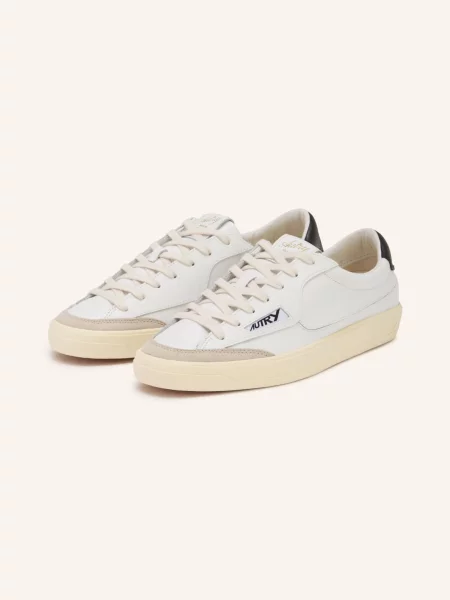 Sneakersy Autry białe