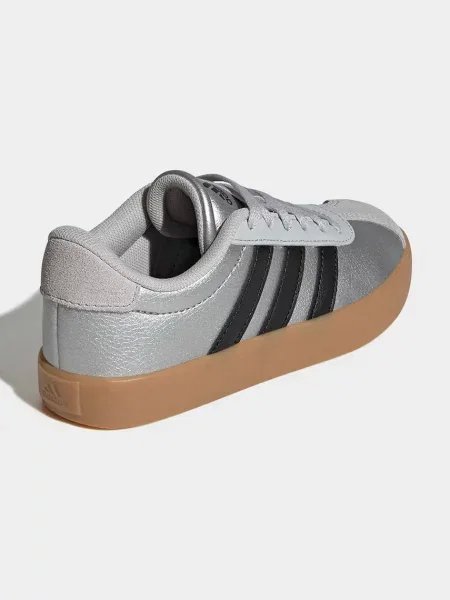 Детские кроссовки Adidas