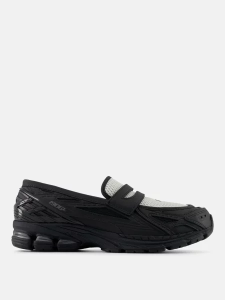 Лофери New Balance чорні