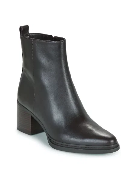 Pantofi Michael Michael Kors din piele maro