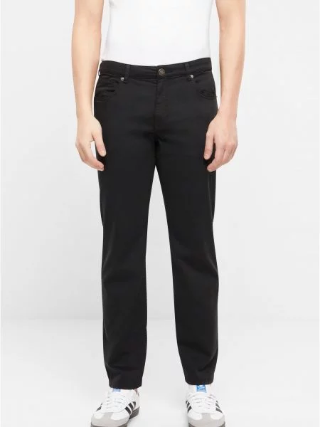 Pantaloni Urban Classics din țesătură twill negru