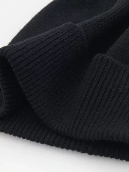 Reserved Gyapjú beanie sapka fekete