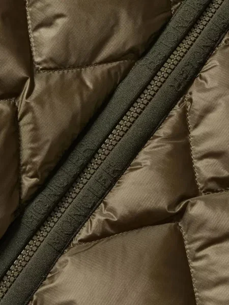 Geacă Moncler cu glugă verde