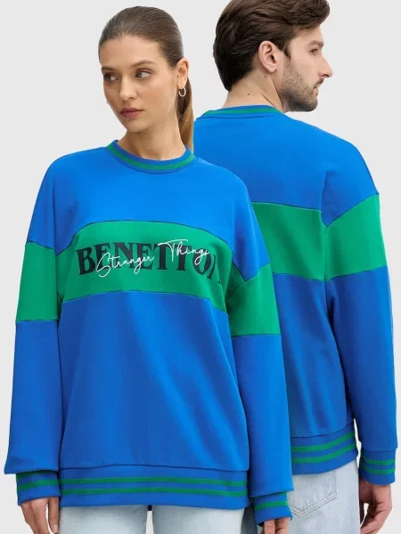 United Colors of Benetton Bombažen pulover x Stranger Things modra