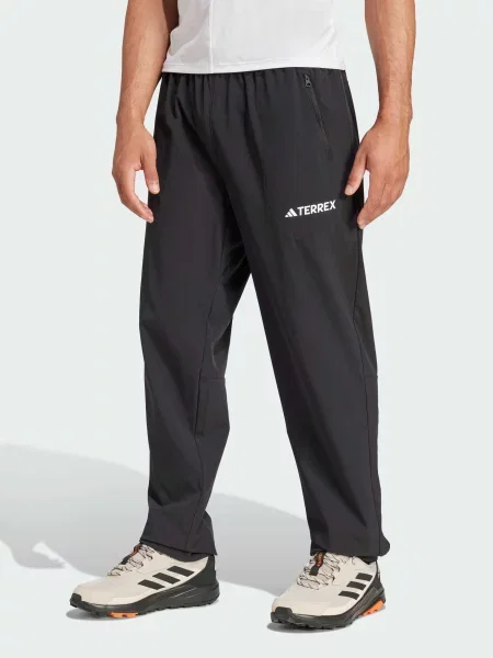 Переработанный спортивные штаны Adidas черные