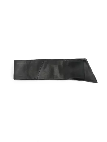 Cu centură curea Jacquemus din piele negru