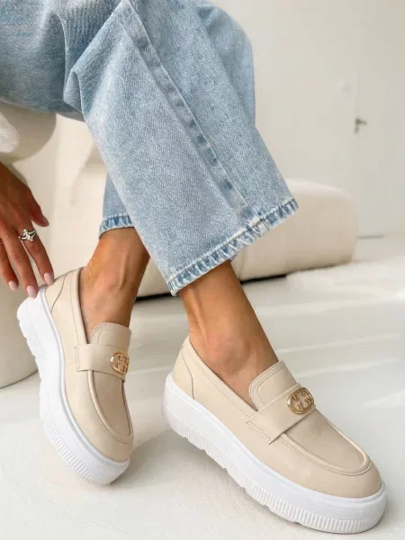 Kožené mokasíny Vinceza bílé