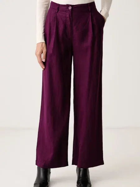 United Colors of Benetton pantaloni pentru femei din in violet