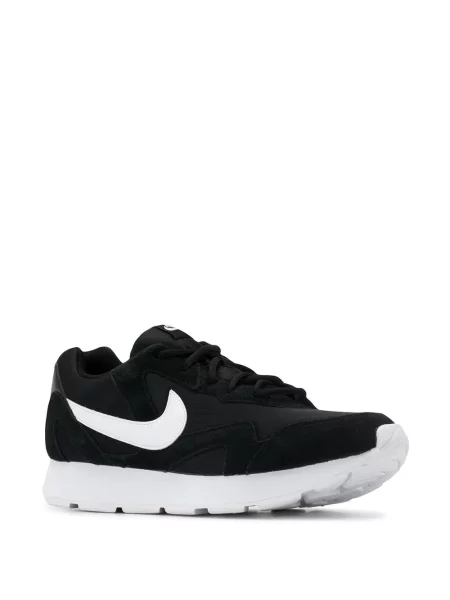Маратонки Nike черно