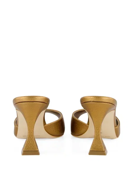 Papuci tip mules Manolo Blahnik