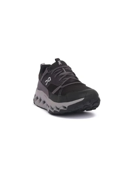 Pantofi On negru