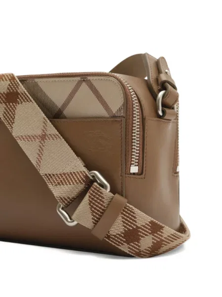 Crossbody taška Burberry hnedá