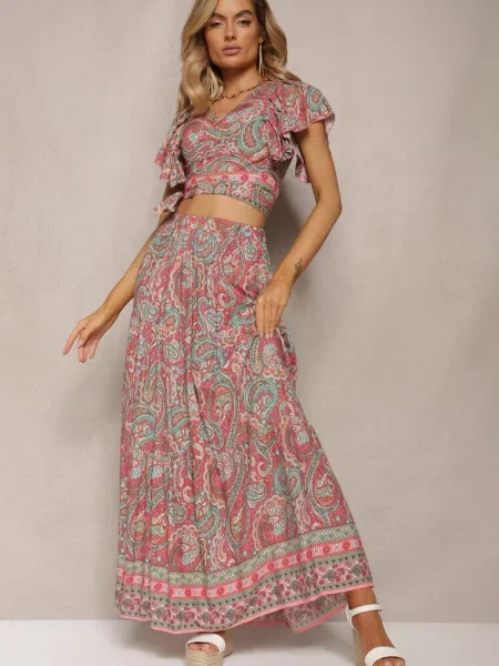 Komplet w Print Paisley Długa Spódnica i Kopertowy Top Aeodosia różowy