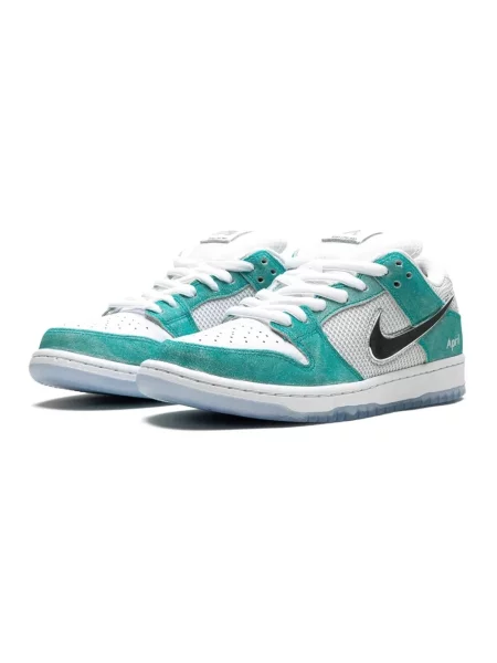 Sneakersy Nike Dunk zamszowe