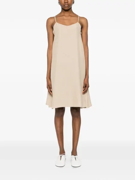 Rochie midi A Tentative Atelier din satin cu decolteu în V