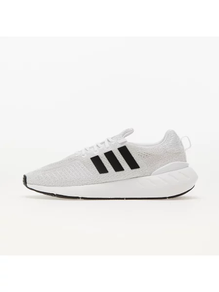 Снікерcи adidas Swift Run 22 сірий