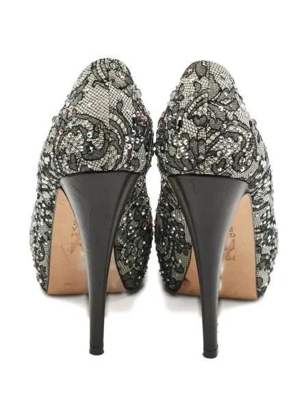 Полуотворени обувки Gina с дантела сиво