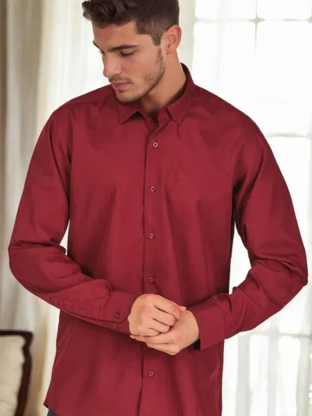 Риза Dewberry винено червено