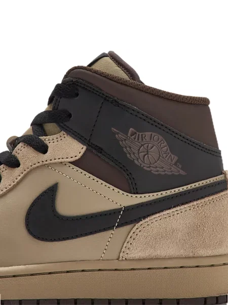 Sneakerși Nike Metcon din piele de căprioară alergare cu platformă alb