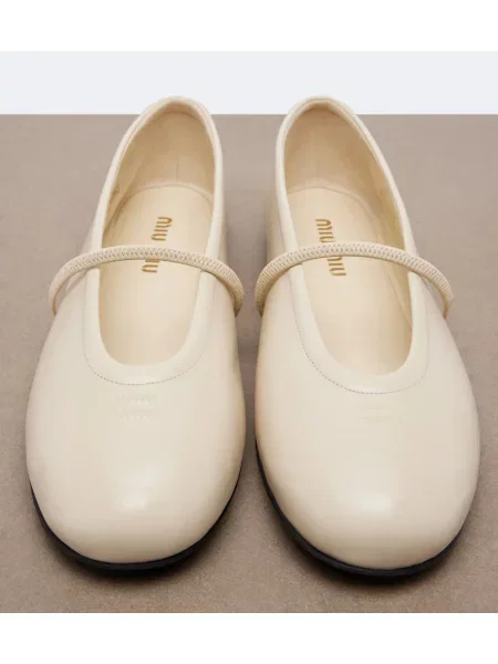 Balerini Miu Miu din piele alb