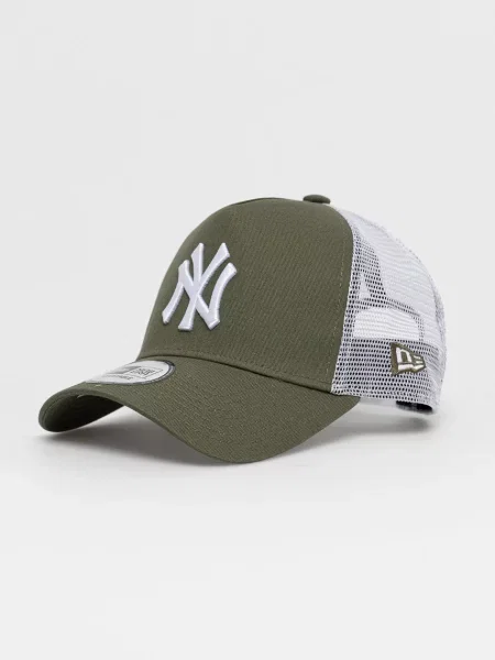 Кепка New Era с аппликацией зеленая