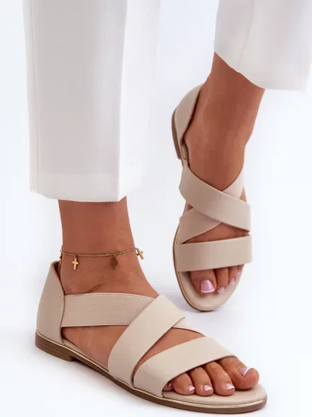 Usnjene sandali Evento bež