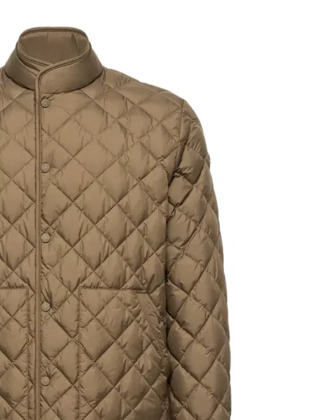 Matlasat geacă Moncler verde