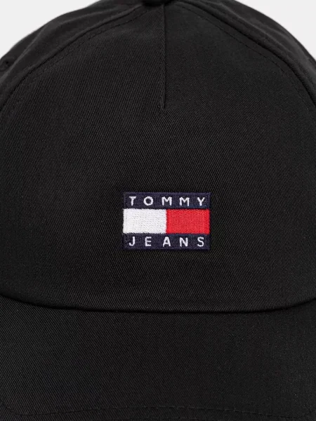 Tommy Jeans kapa s šiltom črna