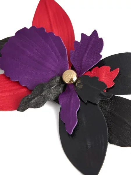 Brosa Pucci din piele cu model floral negru