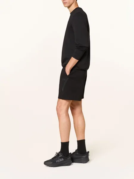Under Armour Teplákové Kraťasy Ua Unstoppable Fleece černá