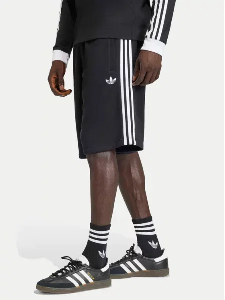 Pruhované športové šortky Adidas Originals čierna