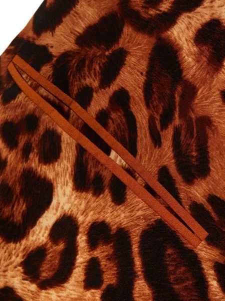 Geacă Mystique cu imagine cu model leopard maro