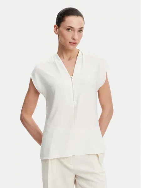 Bluzka o kroju regular fit z dekoltem w serek model ‘GEORGETTE’ Calvin Klein Womenswear biała
