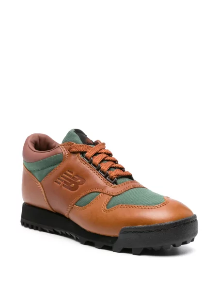 Iš natūralios odos sportbačiai New Balance ruda