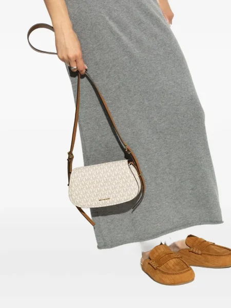 Portofel Michael Michael Kors cu imprimeu geometric roșu