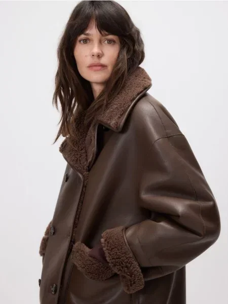 Reserved Двостороння куртка з екошкіри темно коричневий