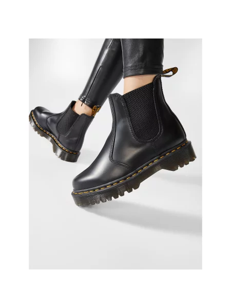 Chelsea cipele Dr. Martens Bex crna