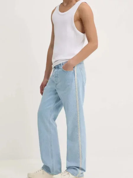 Nanushka jeansy GANNON niebieskie