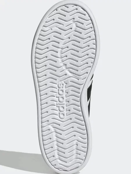 Детские кроссовки Adidas