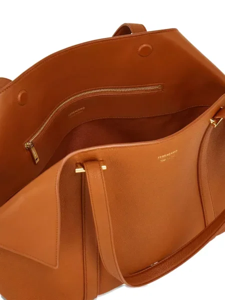 Geantă Ferragamo maro