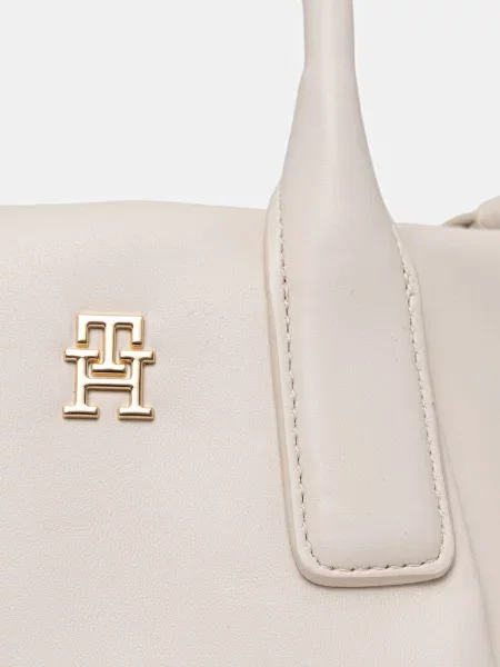 Tommy Hilfiger чанта с регулируема дръжка дамска от имитация на кожа бежово