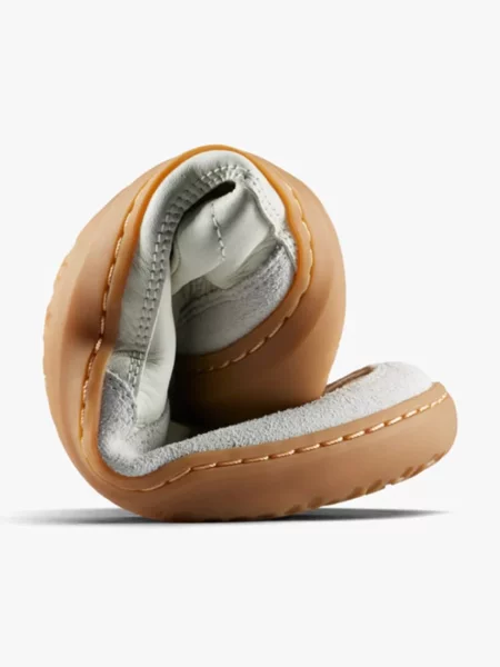 Кожаные кроссовки Vivobarefoot