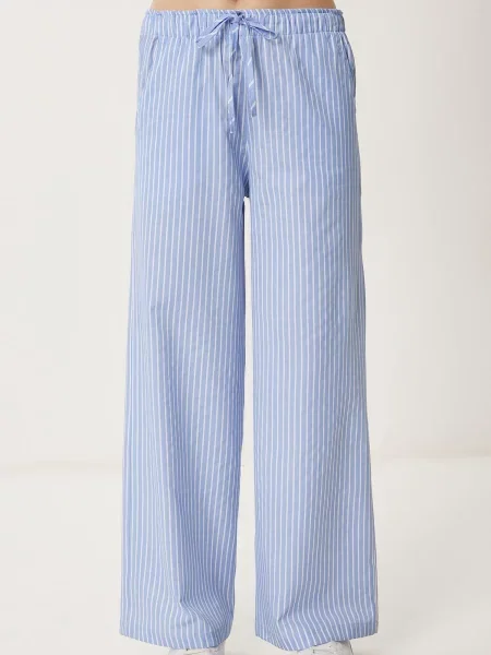Happiness İstanbul Pantaloni albastru deschis alb