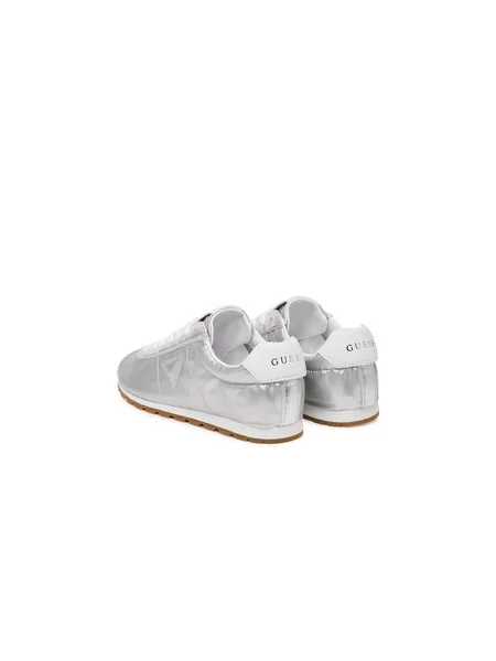 Sneakersy Guess strieborná