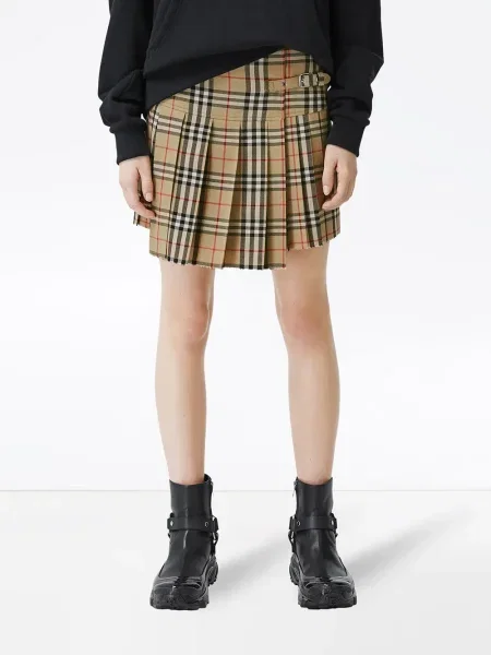 Fusta mini Burberry în carouri